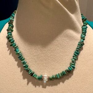 Elegant Turquoise Beaded Necklace